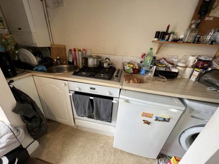 1 bedroom flat to rent - Photo 5