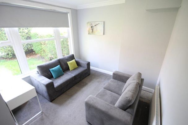 6 bedroom terraced house to rent - Photo 1