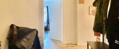 Sanierte 2-Zimmer-Wohnung am Huttenplatz: WG-geeignet inkl. moderner Einbauküche - Photo 1