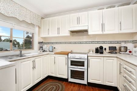 Gorgeous Hazelbrook Home Waiting for Its New Family - Photo 3