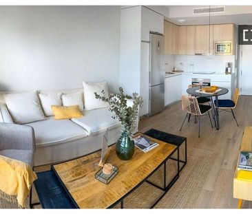 Piso de alquiler en Valdebebas - Valdefuentes - Photo 1