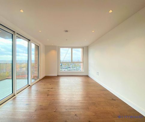 Oval Village, Gasholder Place - Photo 1