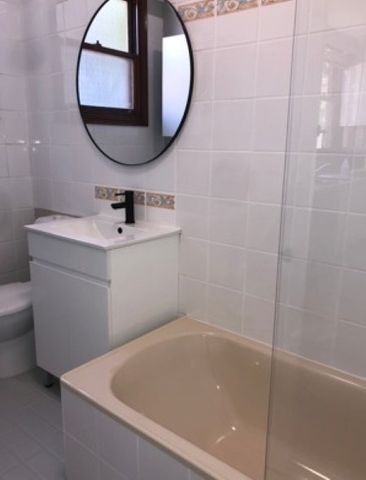 Deposit Taken - Newly Renovated Home - Location Plus - Photo 4