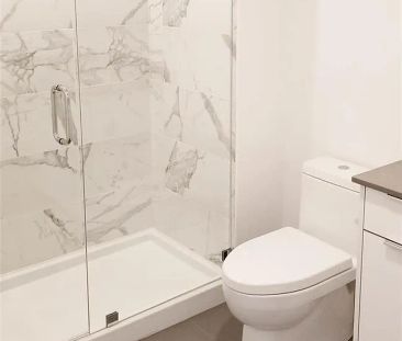 2bed + Den 2bath 1park Ellis Parc - Photo 4