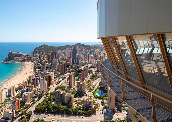 Cosy flat with sea views for rent in Benidorm