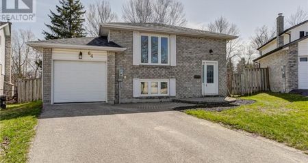 64 McConkey, Upper Barrie | $2400 per month | Utilities Included - Photo 3