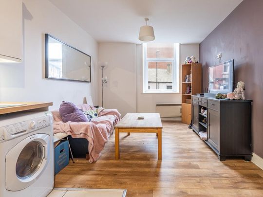 2 bedroom apartment to rent - Photo 1