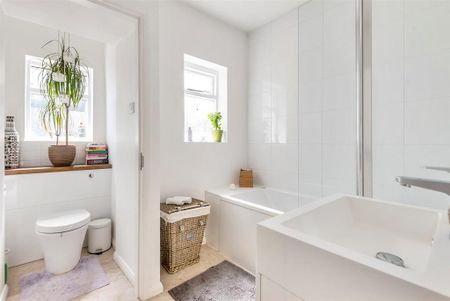 1 bedroom maisonette to rent - Photo 4