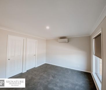 Executive Style Four Bedroom Home in quiet South Mudgee area - Photo 4