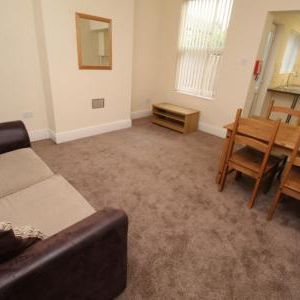 Marlborough Street, Dunkirk, Nottingham, NG7 - Photo 1