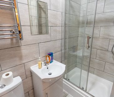 Studio Flat, Pershore Road, B29 - Photo 3