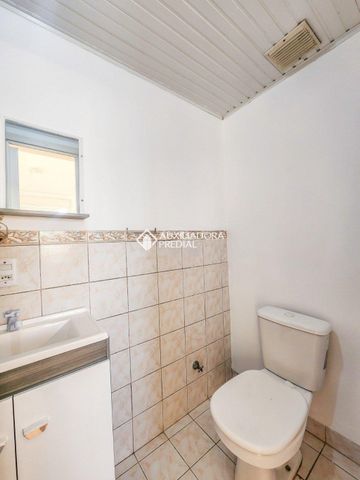 Apartamento com 1 quarto e 34m² para alugar em Humaitá, Porto Alegre. - Photo 4