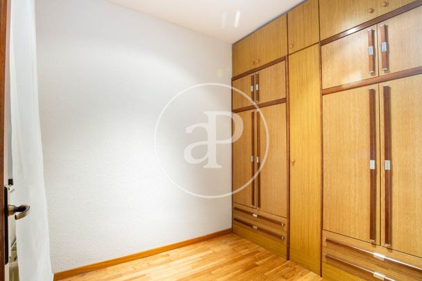 Apartment for Rent on Enric Granados Street - Photo 1