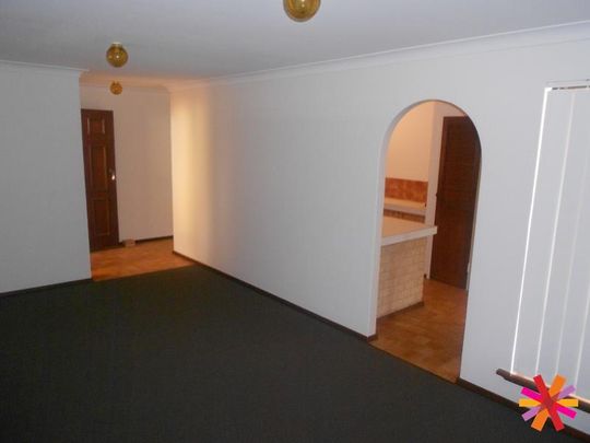 CUTE 2 BEDROOM AND 2 BATHROOM VILLA IN COMO! - Photo 1