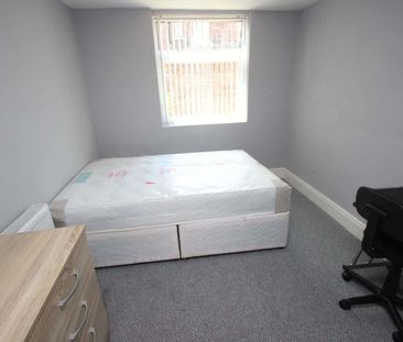 Strawberry Hill - Photo 1