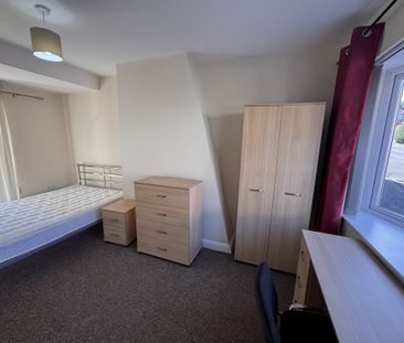 Lamel Street, Hull Road - P1326 - Photo 6