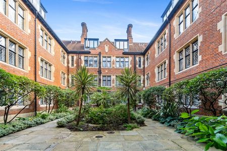 Kensington Church Street, Kensington, London, W8 4EZ - Photo 4