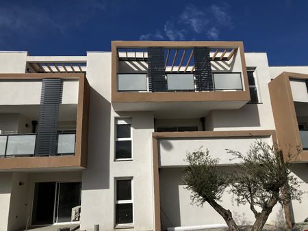 Location Appartement 2 pièces 43m² FRONTIGNAN 34110 - Photo 4
