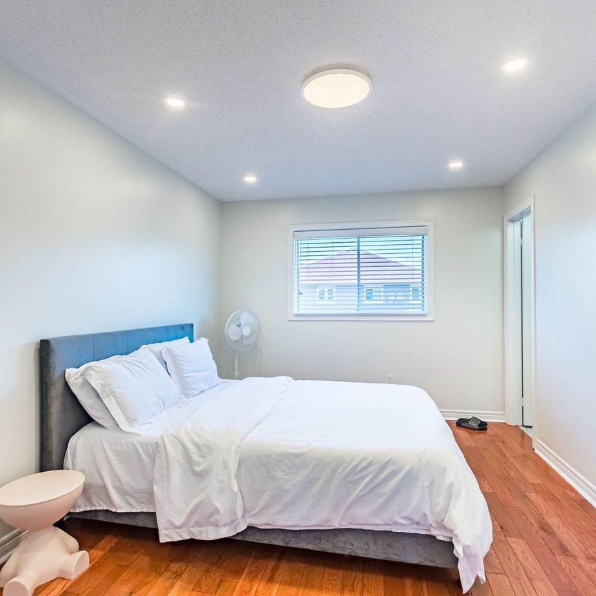 For Lease - 5321 Red Brush Drive Unit# Upper Portion, Mississauga, Ontario - Photo 1