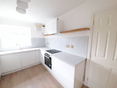 Green Lane, Wolverton, Milton Keynes,... - Photo 3