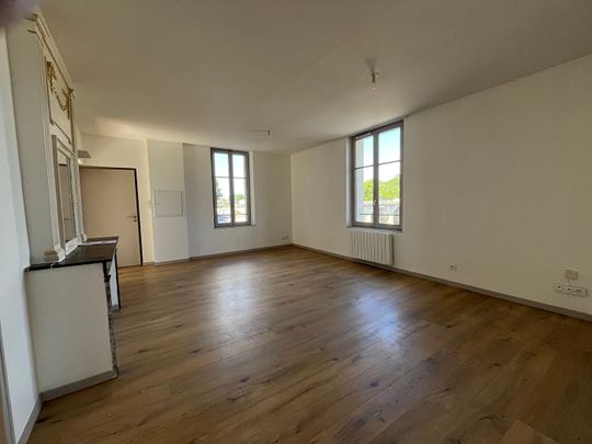 Location Appartement 4 pièces 76m² - Photo 1