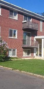 4 et de mi a louer mai ou juillet , eau chaude chauffage inclus a longueuil - Photo 4