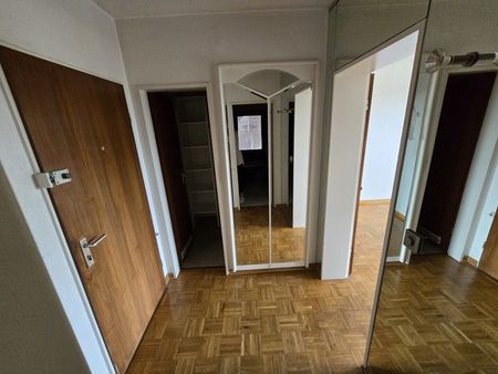 Schöne Single-Wohnung, saniert, direkt in der Einkaufsstraße - Foto 5