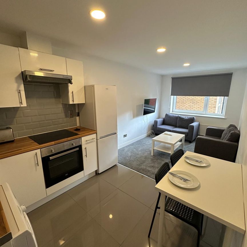 Flat 50, Samara Plaza, LS2 9DU, Leeds - Photo 1