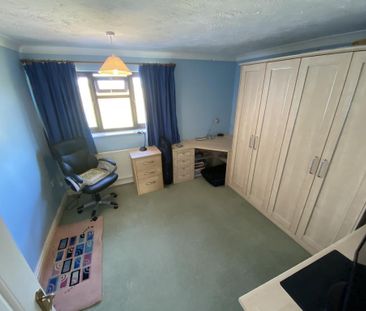 4 bedroom detached house to rent - Photo 5