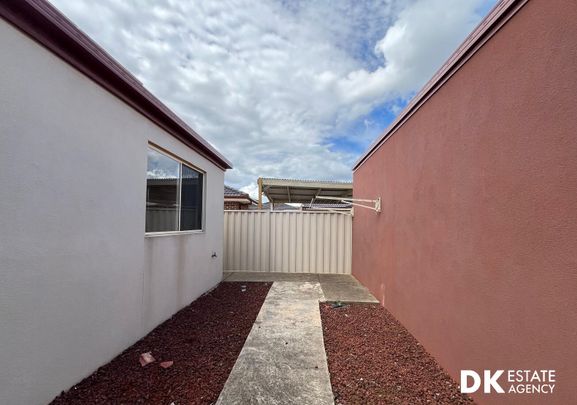 Ideal Family Home in Tarneit - Photo 1