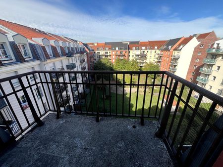 A LOUER : T2 à LILLE • rue de la Cense aux Blés - VIEUX-LILLE • 726 € - Photo 4