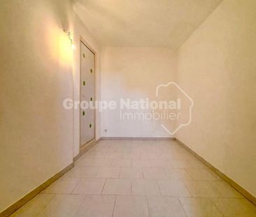 A louer Chateauneuf Du Pape Appartement 50 m2 1 chambre, bureau, pe... - Photo 4