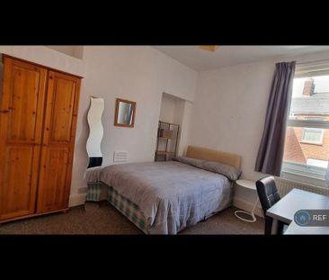 4 bedroom terraced house to rent - Photo 5