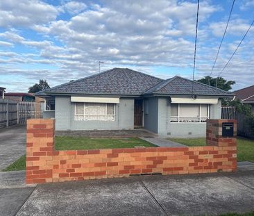 6 Chenies Street, Reservoir VIC 3073 - House For Rent | Domain - Photo 1