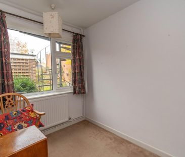 3 bedroom semi-detached house to rent - Photo 6