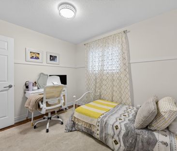 For Lease - 25 Forest Dale Drive, Barrie, Ontario - Photo 3