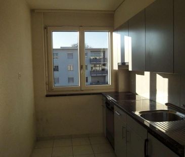 Gemütliche 2-Zimmer-Wohnung in Dübendorf zentral gelegen - Foto 2