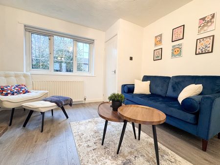 2 Bed Semi-Detached House, Hilton Street, M7 - Photo 3