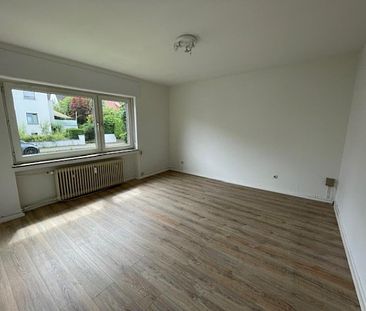 Direkt am Schwanenteich! Schöne, lichtdurchflutete 3 Zimmer-Wohnung mit Balkon, Professorenweg 27, Gießen - Foto 2