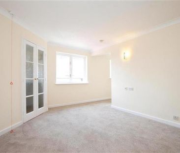 1 bedroom retirement property to rent - Photo 3
