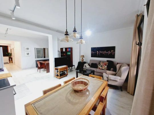 Apartamento de alquiler en Arenales - Lugo - Avda. Marítima - Photo 1