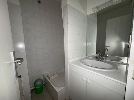 Location Appartement 1 pièce 24m² TOURS 37000 - Photo 5