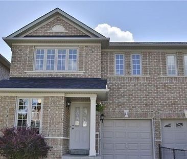 For Lease - 11 Canoe Glide Lane, Brampton, Ontario - Photo 3