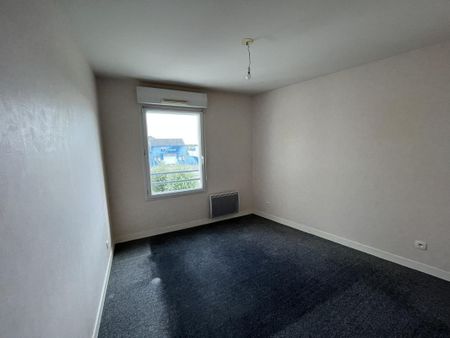 Location Appartement 3 pièces 67m² LA MONTAGNE 44620 - Photo 2