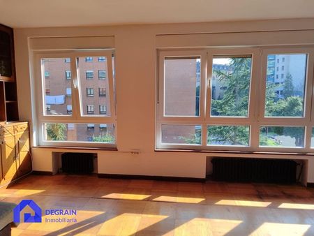 Alquiler de piso en Calle Rafael Altamira - Foto 3