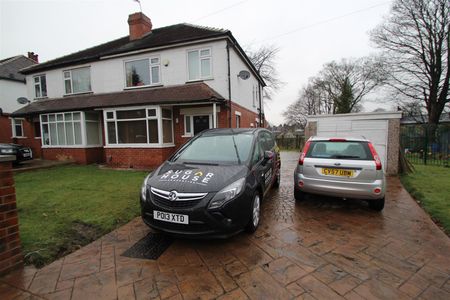 Dennistead Crescent, Headingley, Leeds, LS6 3PU - Photo 2