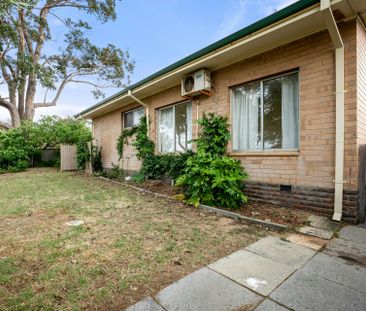 Relaxed Mandurah Living with Great Entertaining Space - Photo 1