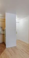 1 room apartment of 71m² in Montreal - Photo 1
