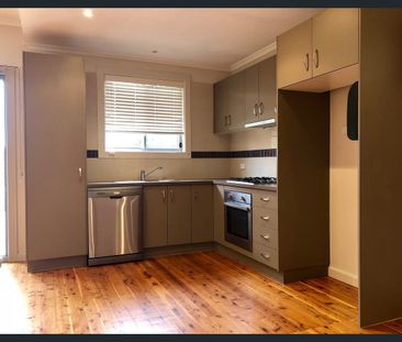 Two Bedroom House Plus Study - Photo 3