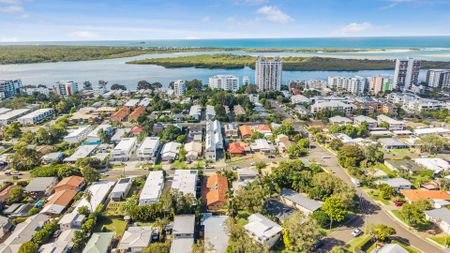 Spacious, Low-Maintenance Living in the Heart of Maroochydore - Photo 3